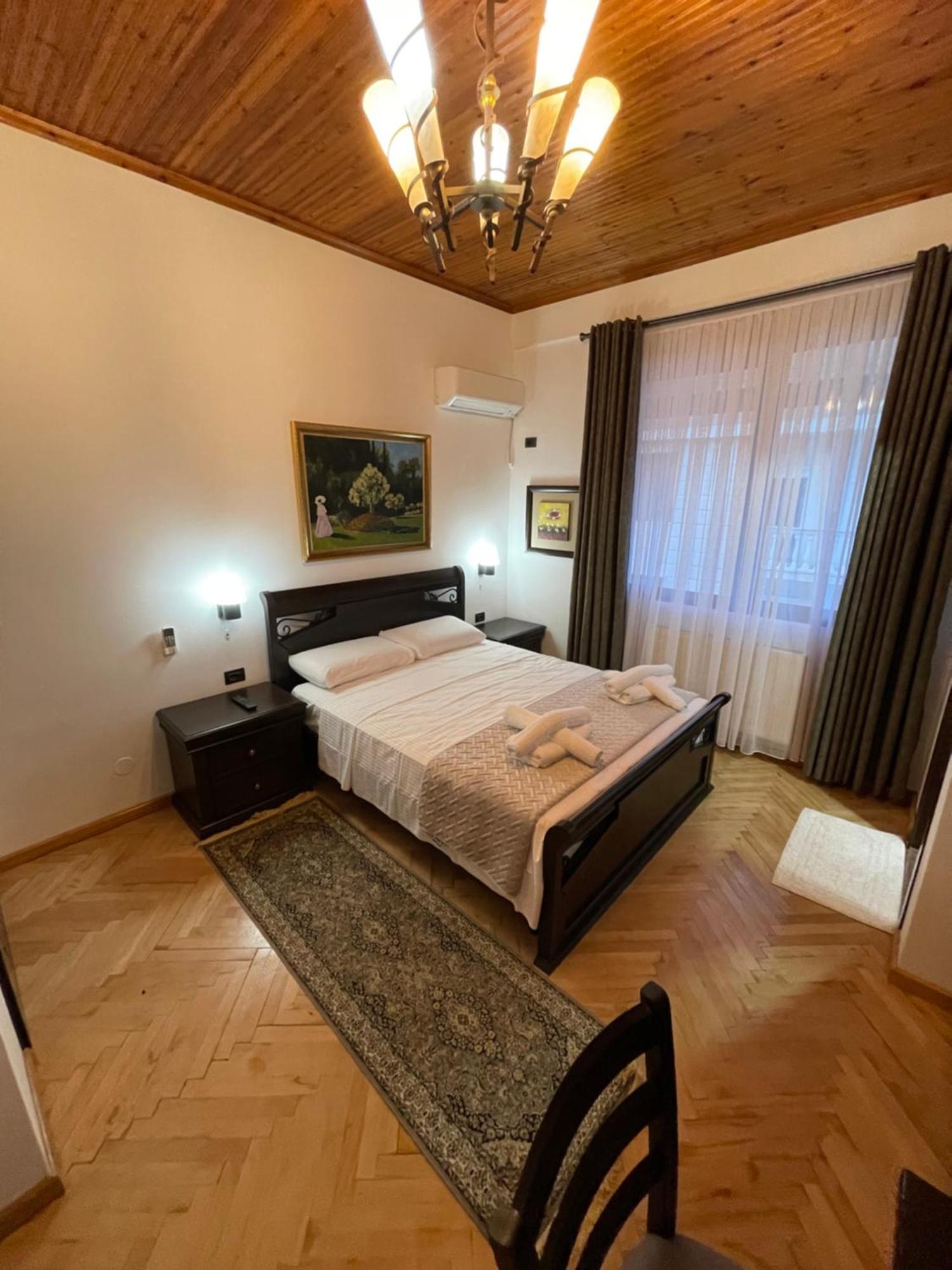 Vila At Berat Exterior foto